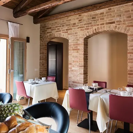 Casin Dei Nobili Bed and Breakfast 4*