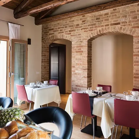 Casin Dei Nobili Bed & Breakfast 2*