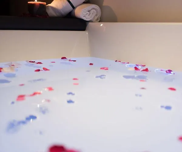 ベッド・アンド・ブレックファスト Casin Dei Nobili 4*